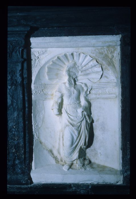 statue (statue funéraire) de Charlotte d'Albret, détail