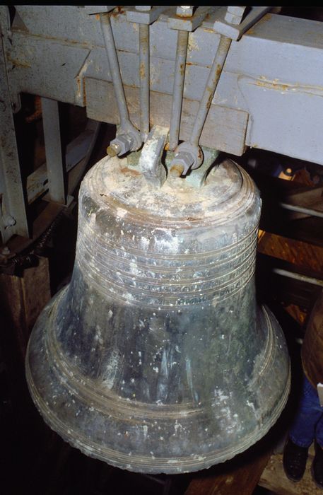 cloche - © Ministère de la Culture (France), Conservation des antiquités et des objets d'art de l'Indre, tous droits réservés