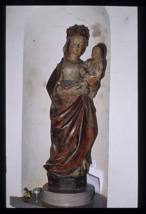 statue : Vierge à l'Enfant - © Ministère de la Culture (France), Conservation des antiquités et des objets d'art de l'Indre, tous droits réservés 