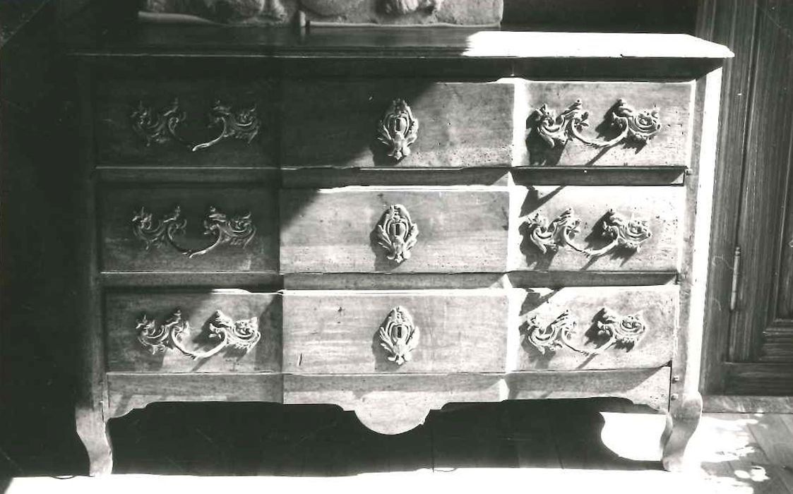 commode - © Ministère de la Culture (France), Conservation des antiquités et des objets d'art de l'Indre, tous droits réservés