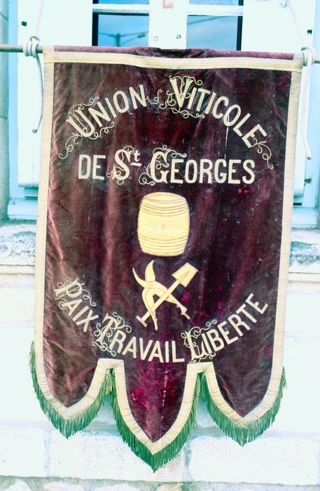 bannière Saint-Vincent de l'Union viticole - © Ministère de la Culture (France), Conservation des antiquités et des objets d'art de l'Indre, tous droits réservés 