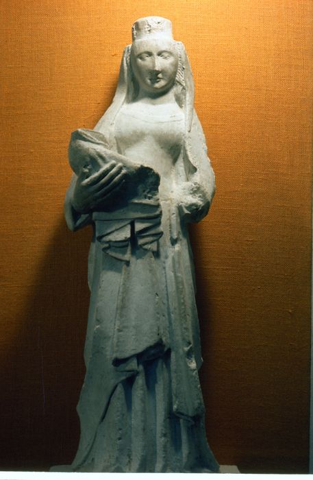 statue : Vierge à l'Enfant