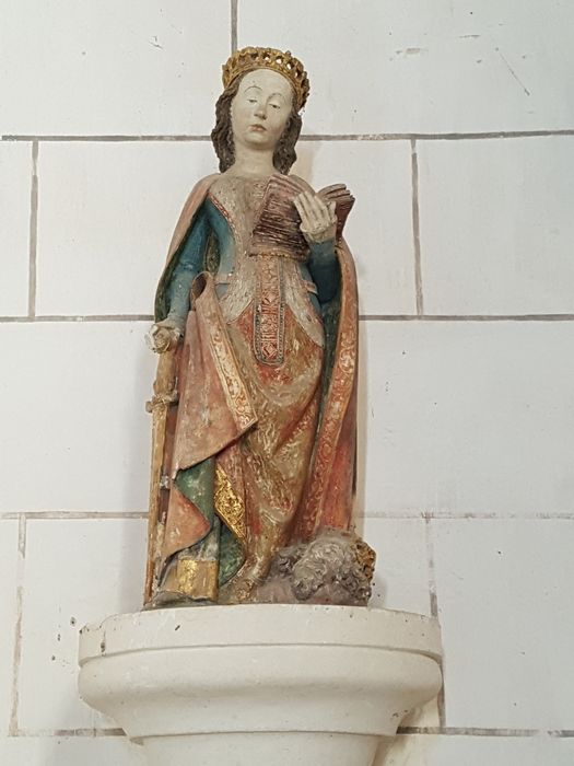 statue : sainte Catherine