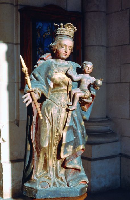 statue : Vierge à l'Enfant - © Ministère de la Culture (France), Conservation des antiquités et des objets d'art de l'Indre, tous droits réservés 