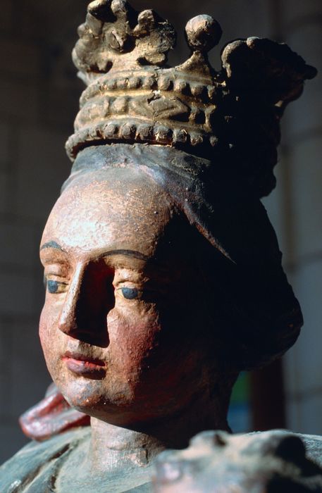statue : Vierge à l'Enfant, détail - © Ministère de la Culture (France), Conservation des antiquités et des objets d'art de l'Indre, tous droits réservés 