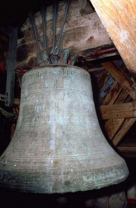 cloche - © Ministère de la Culture (France), Conservation des antiquités et des objets d'art de l'Indre, tous droits réservés 