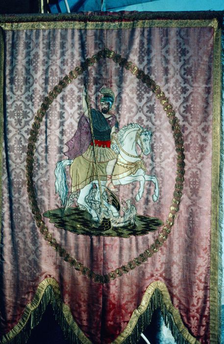 bannière de procession : Saint Georges - © Ministère de la Culture (France), Conservation des antiquités et des objets d'art de l'Indre, tous droits réservés 