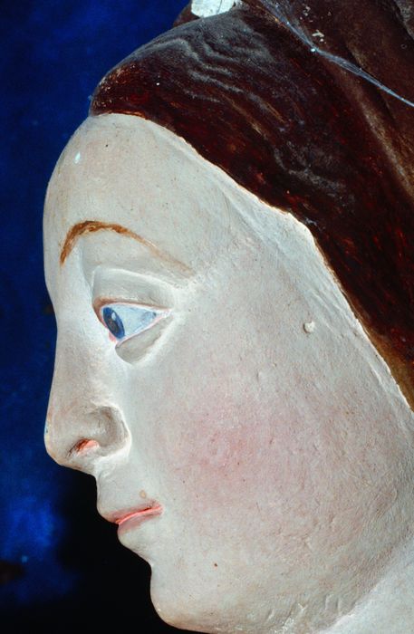 statue : Vierge à l'Enfant, détail - © Ministère de la Culture (France), Conservation des antiquités et des objets d'art de l'Indre – Tous droits réservés 