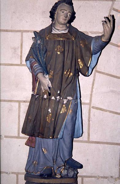 Statue : saint diacre martyr