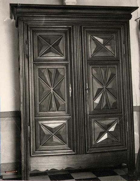 armoire, vue générale