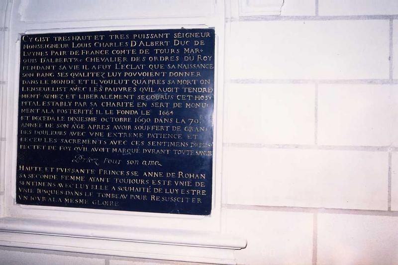 inscription funéraire de Charles d'Albert duc de Luynes et d'Anne de Rohan, vue générale