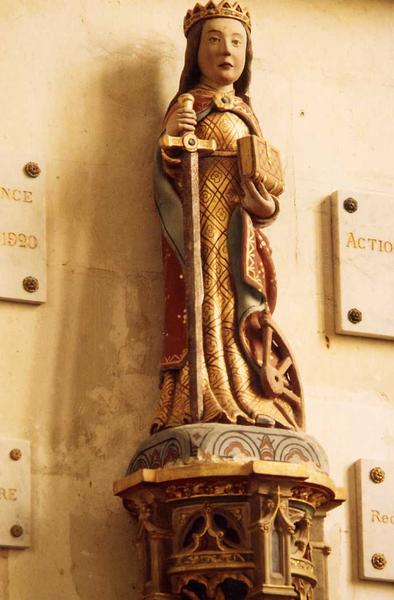 statue (statuette) : sainte Catherine, vue générale