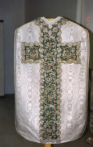 chasuble, vue générale