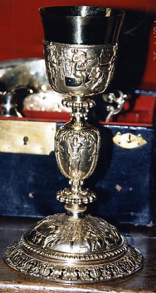 calice, vue générale - © Ministère de la Culture (France), Conservation des antiquités et des objets d'art de l'Indre-et-Loire, tous droits réservés 