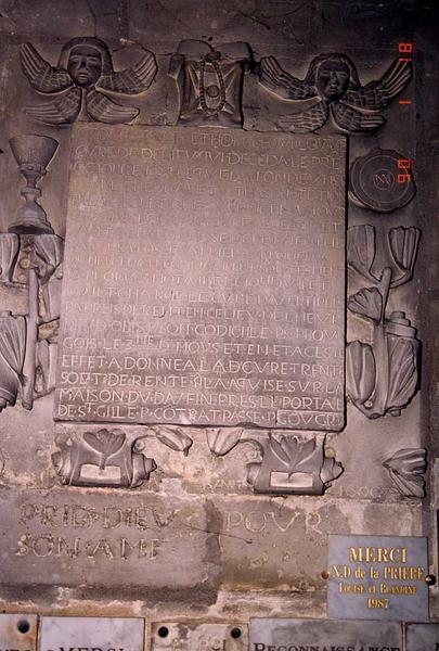 plaque funéraire de Thomas Fouillon, vue générale