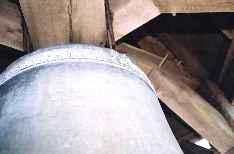 cloche Marie Javelle, détail - © Ministère de la Culture (France), Conservation des antiquités et des objets d'art de l'Indre-et-Loire, tous droits réservés 