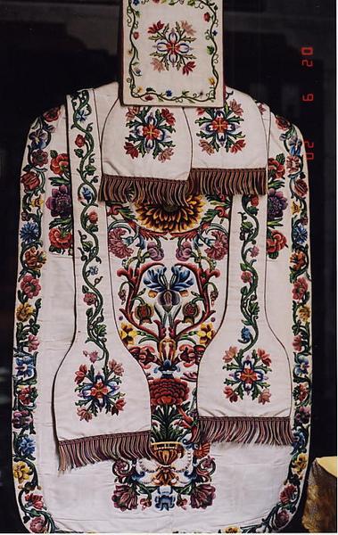 chasuble, étole, manipule, voile de calice, vue générale