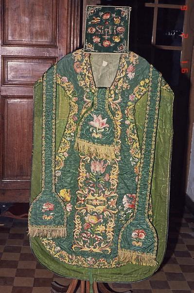 chasuble, bourse, étole, vue générale