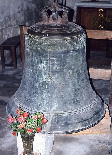 cloche, vue générale - © Ministère de la Culture (France), Conservation des antiquités et des objets d'art de l'Indre-et-Loire, tous droits réservés 