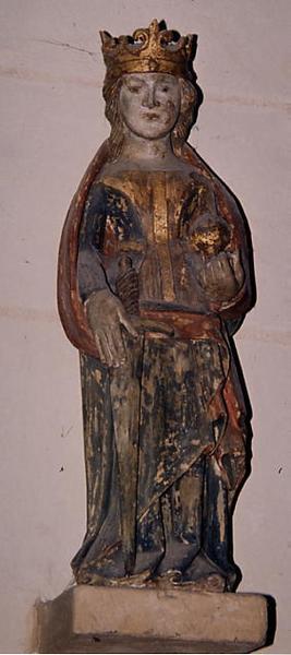 statue : sainte non identifiée, vue générale