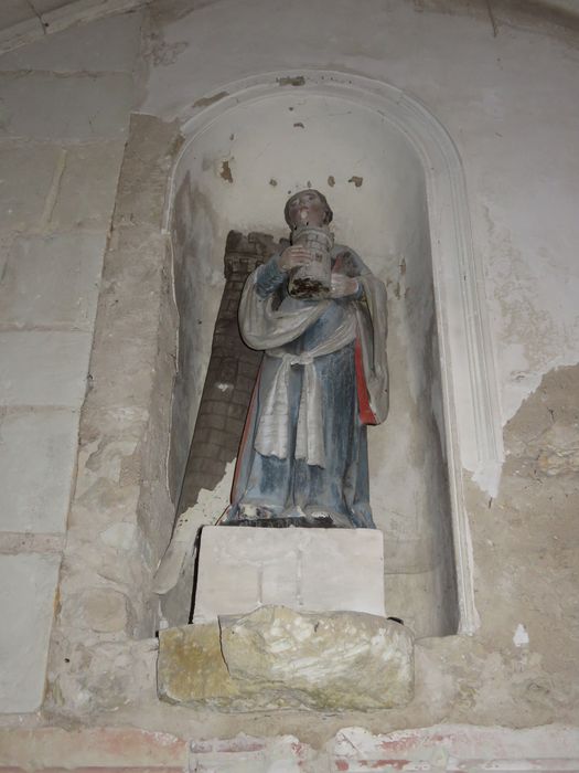 statue : Sainte Barbe