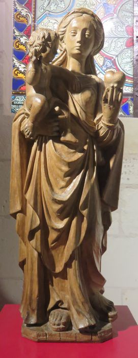 statue : Vierge à l'Enfant - © Ministère de la Culture (France), Conservation des antiquités et des objets d'art de l'Indre-et-Loire, tous droits réservés 