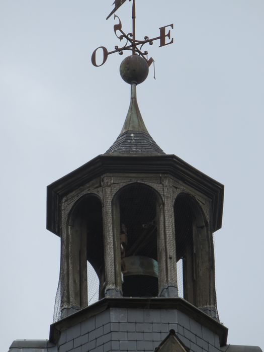 cloche - © Ministère de la Culture (France), Conservation des antiquités et des objets d'art de l'Indre-et-Loire, tous droits réservés 