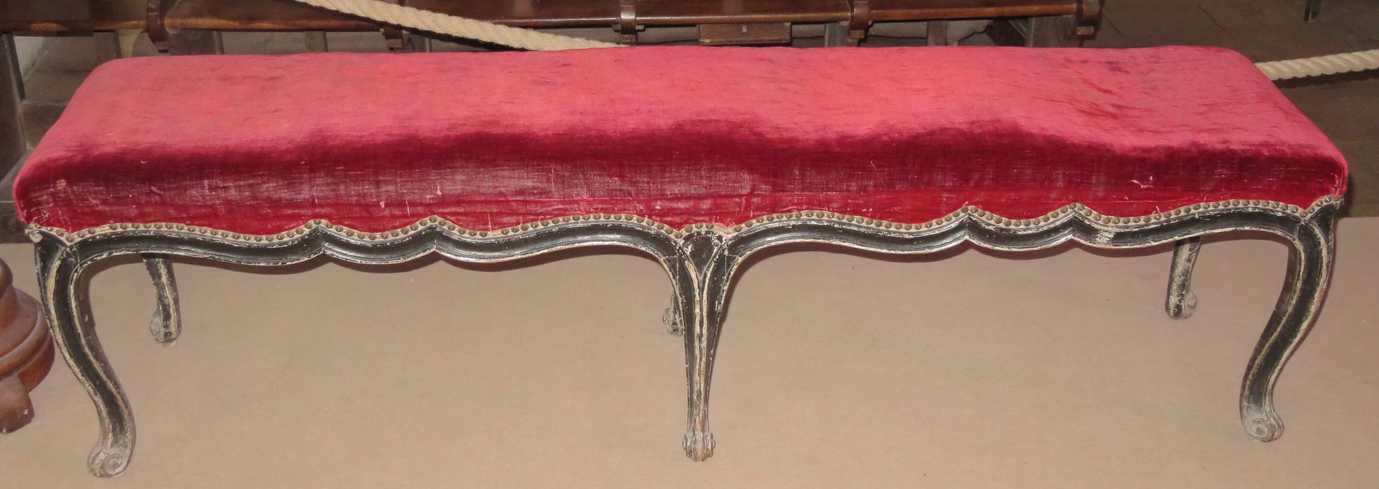 banquette - © Ministère de la Culture (France), Conservation des antiquités et des objets d'art de l'Indre-et-Loire, tous droits réservés 