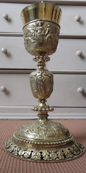 calice - © Ministère de la Culture (France), Conservation des antiquités et des objets d'art de l'Indre-et-Loire, tous droits réservés 