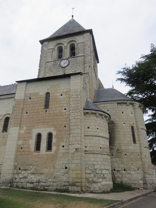 Eglise Saint-Martin, façade latérale sud, vue partielle