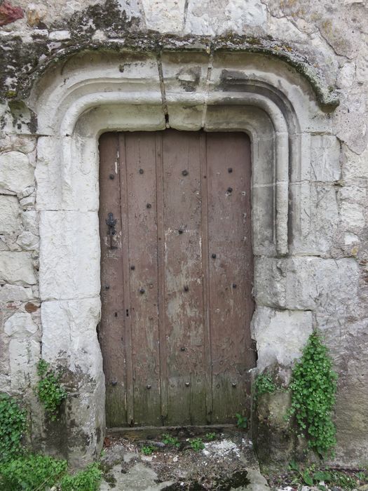 Eglise Saint-Laurent, détail de la porte latérale nord