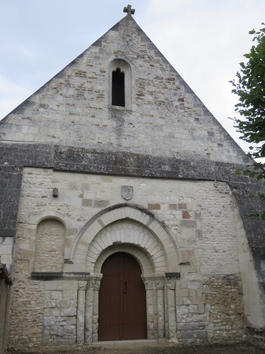 Eglise Saint-Jean-Baptiste, façade occidentale