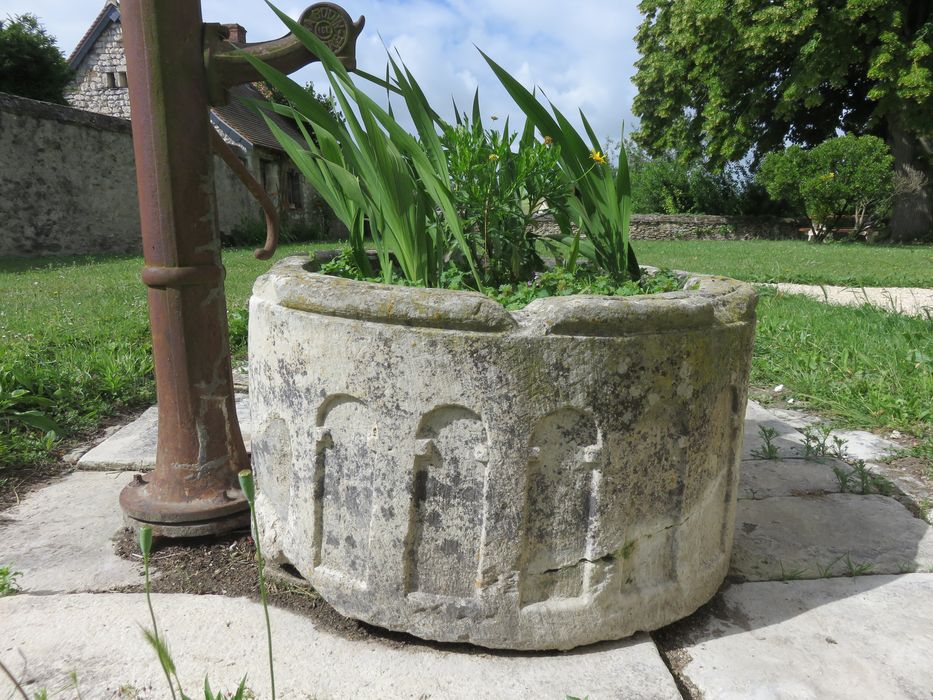 Cuve baptismale