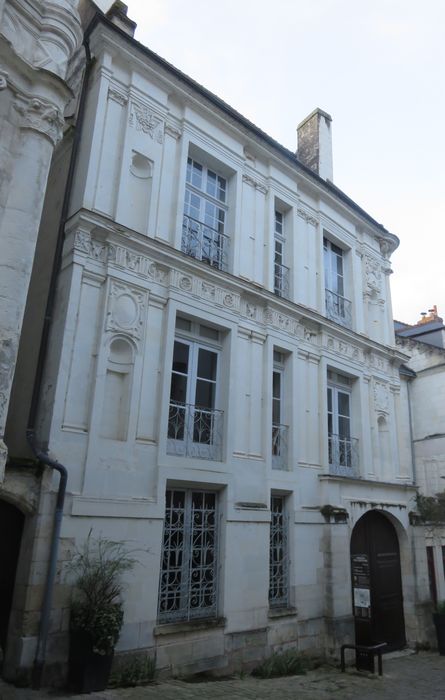 Maison dite de la Chancellerie : Façade sur rue, vue générale