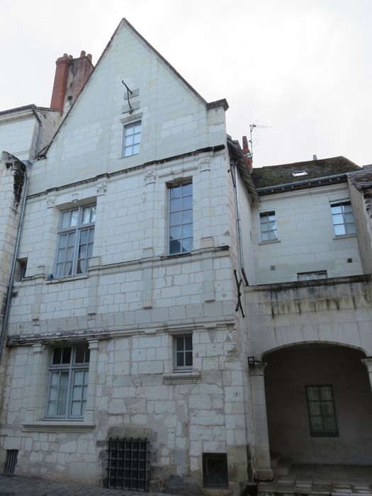 Maison : Façade sur rue, vue générale