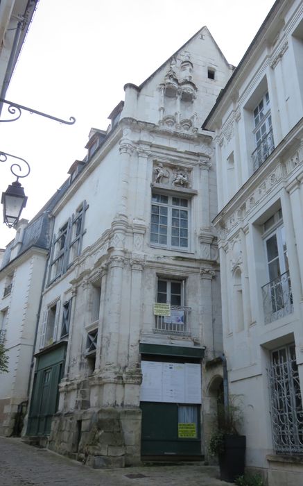 Hôtel ou Immeuble dit Maison du Centaure : Façades sur rue, vue générale