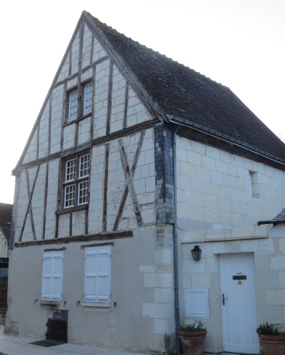 Maison : Façade sur rue, vue générale