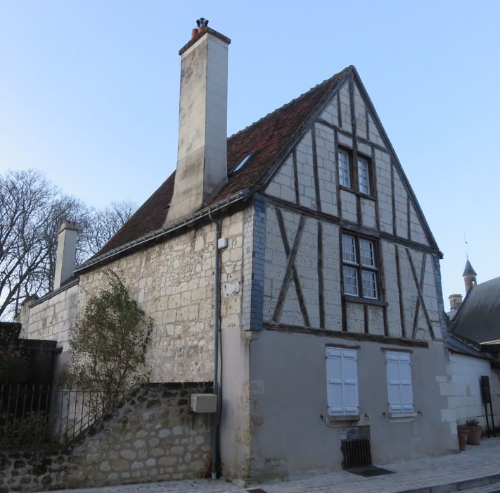 Maison : Façade sur rue, vue générale