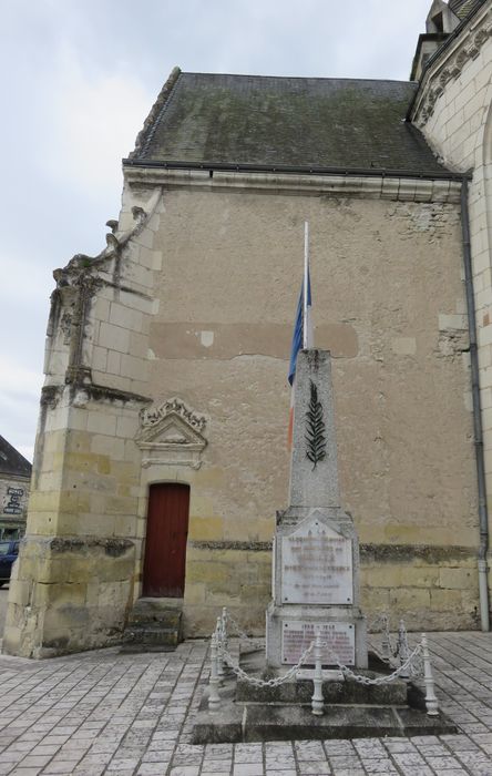 Eglise  Sainte-Eulalie : Chapelle sud, façade est, vue générale