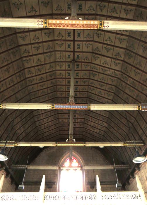 Eglise  Sainte-Eulalie : Nef, voûte lambrissée, vue générale