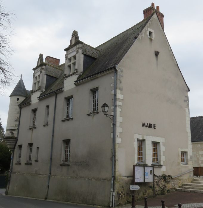 Hôtel : Façades nord et est, vue générale