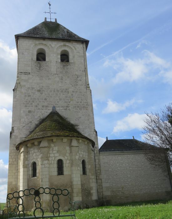 Eglise  Saint-Pierre-es-Liens : Chevet, vue générale