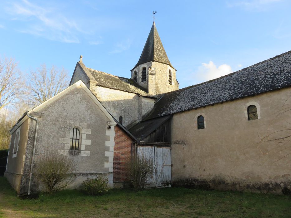 Eglise Saint-Quentin : Façade latérale nord, vue partielle