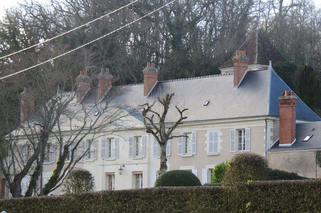 Château de la Gaillardière : Façade sud, vue partielle