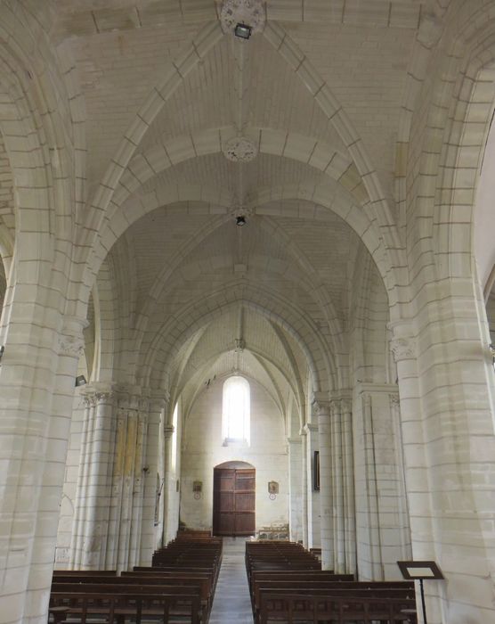 Eglise Saint-Martin : Nef, vue générale