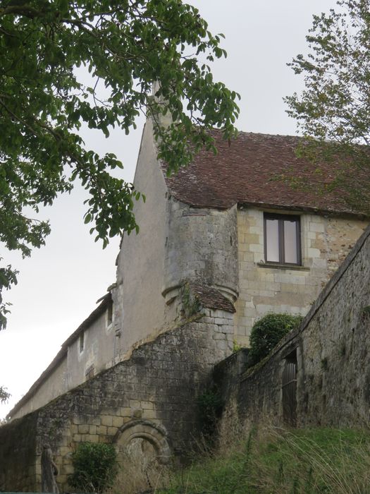 Manoir de La Châtière : Tourelle, angle nord-ouest, vue générale