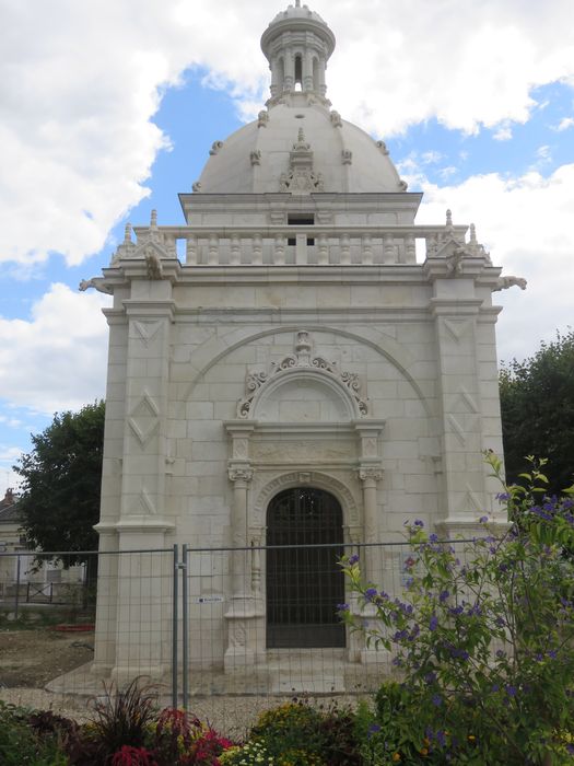 Chapelle de l'ancien cimetière, dite chapelle de Seigne : Façade occidentale, vue générale