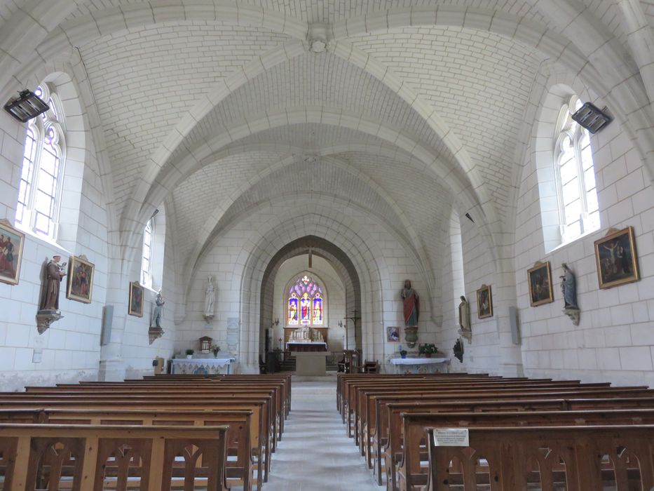 Eglise Saint-Paul : Nef, vue générale