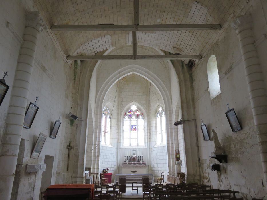 Eglise Saint-Rémi : Nef, vue générale