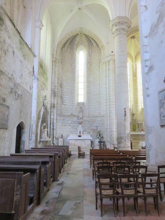 Eglise Saint-Mandé-Saint-Jean : Collatéral nord, vue générale